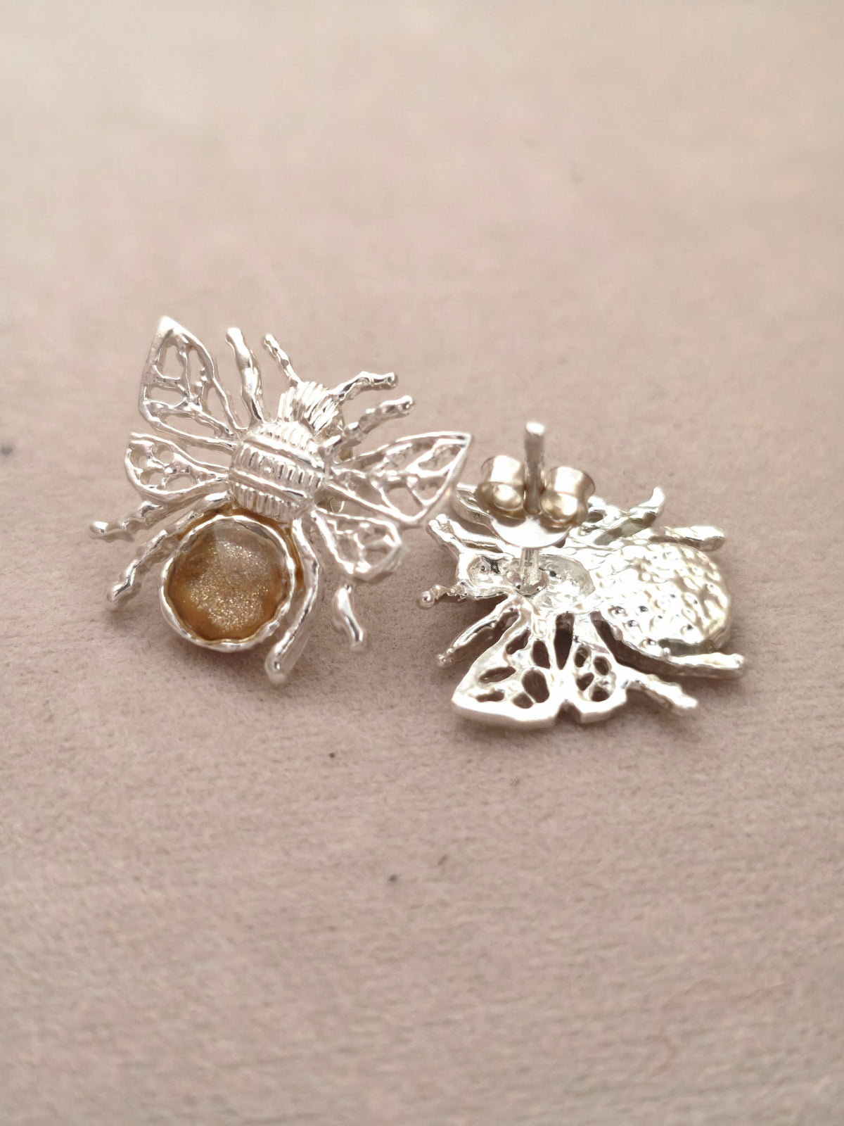 104 Topos Abeja Plata Resinado