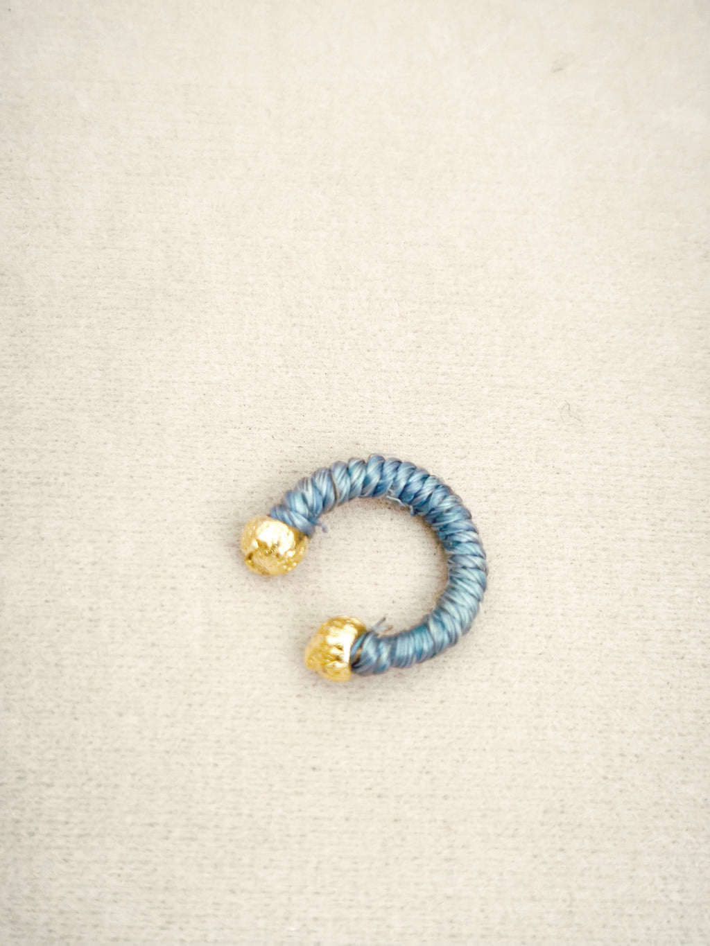 110 Ear Cuff Tejido Pequeño