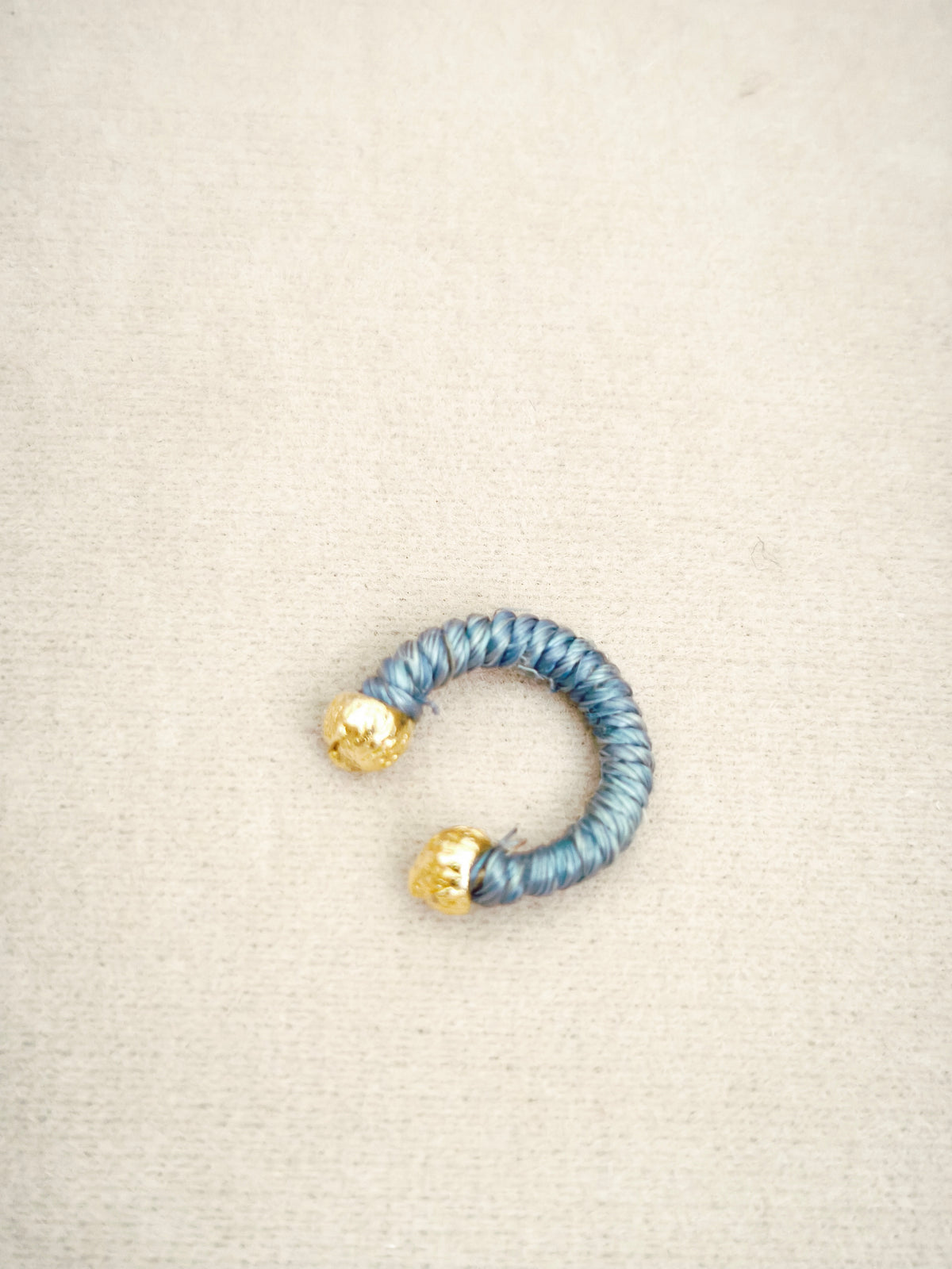 110 Ear Cuff Tejido Pequeño