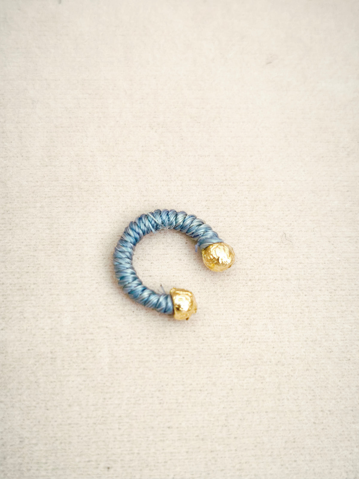 110 Ear Cuff Tejido Pequeño