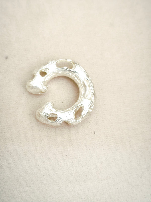 112 Ear Cuff De Lagunas Sin Tejido