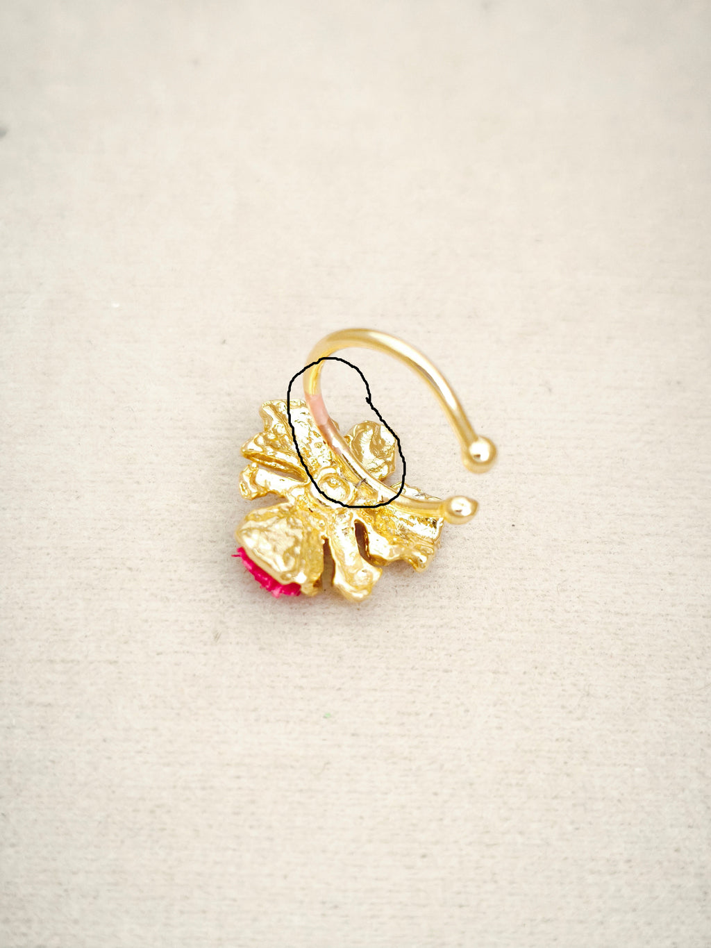 139 Ear Cuff De Cattleya
