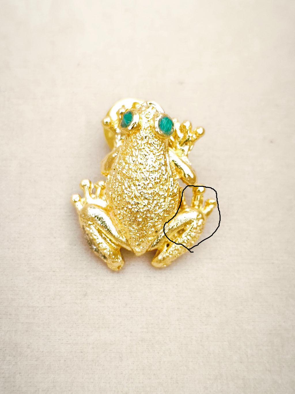 146 Broche De Rana