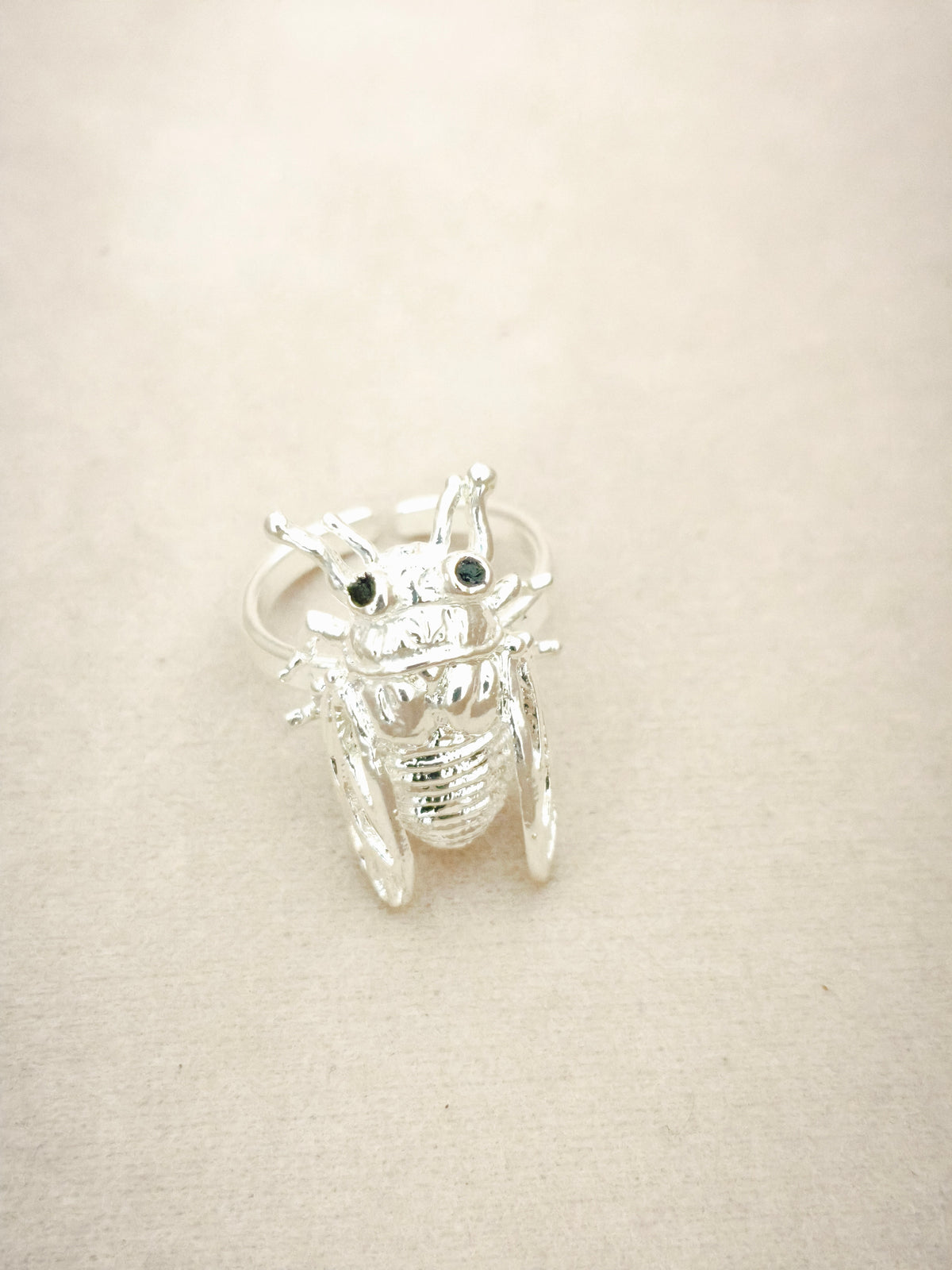 149 Anillo De Cigarra