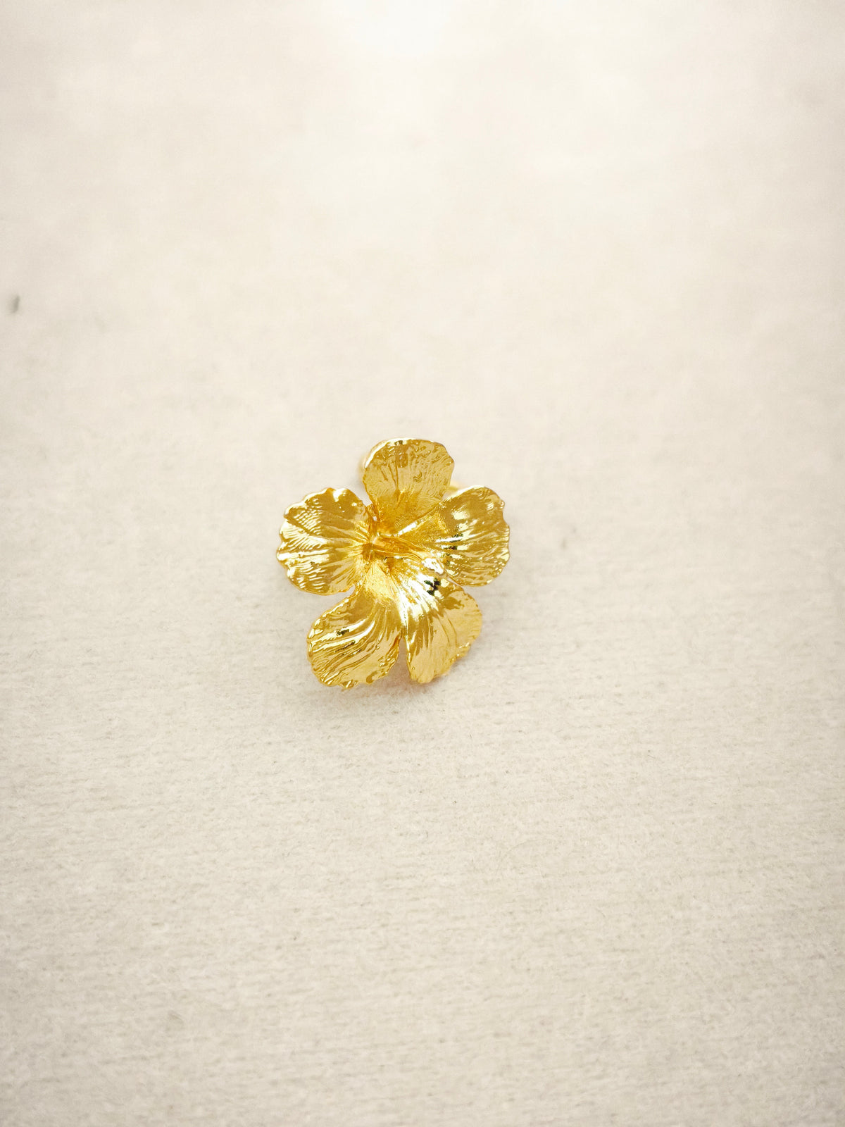 159 Ear Cuff Cayena
