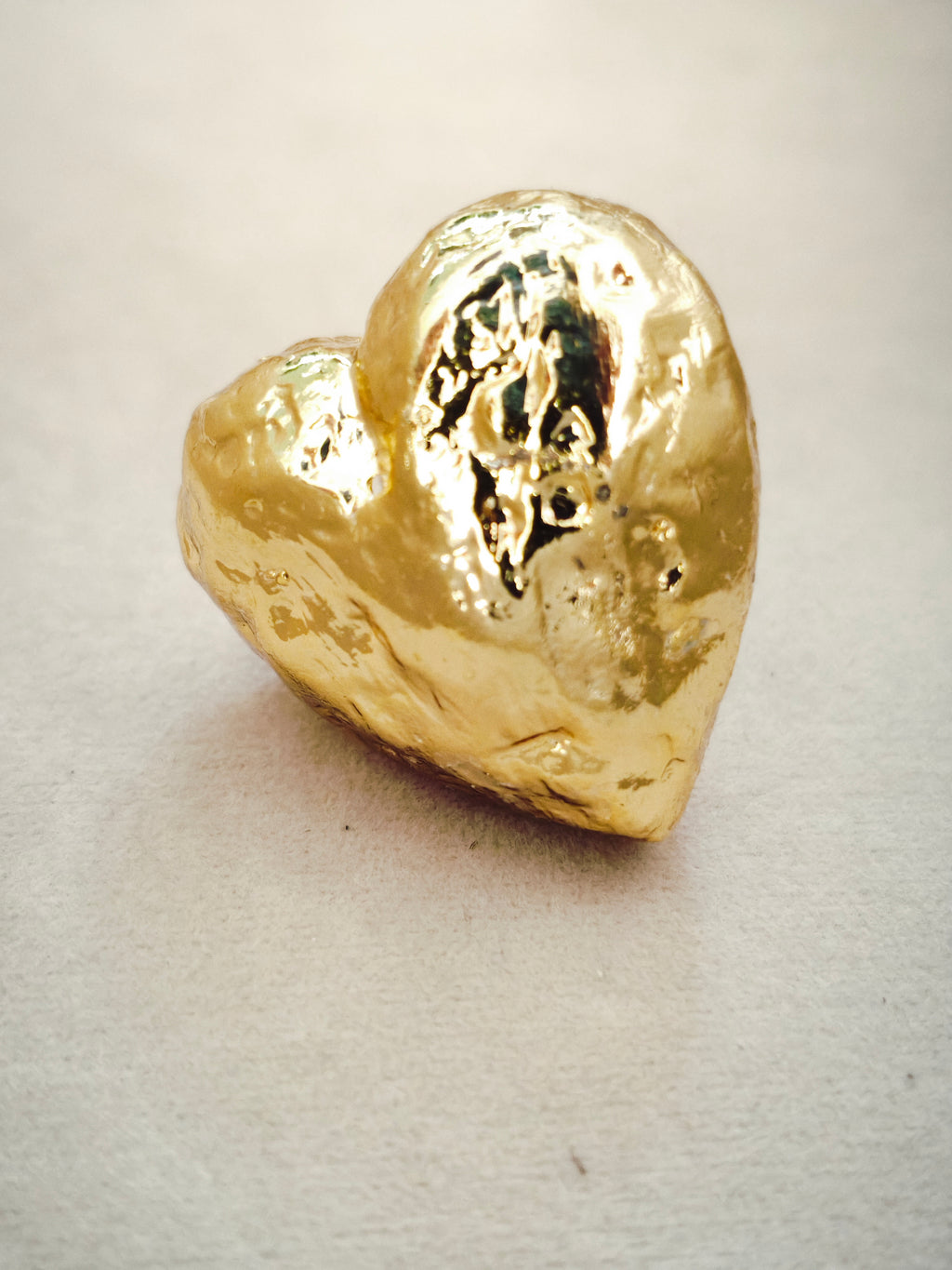 122 Anillo Corazón De Relieve Grande