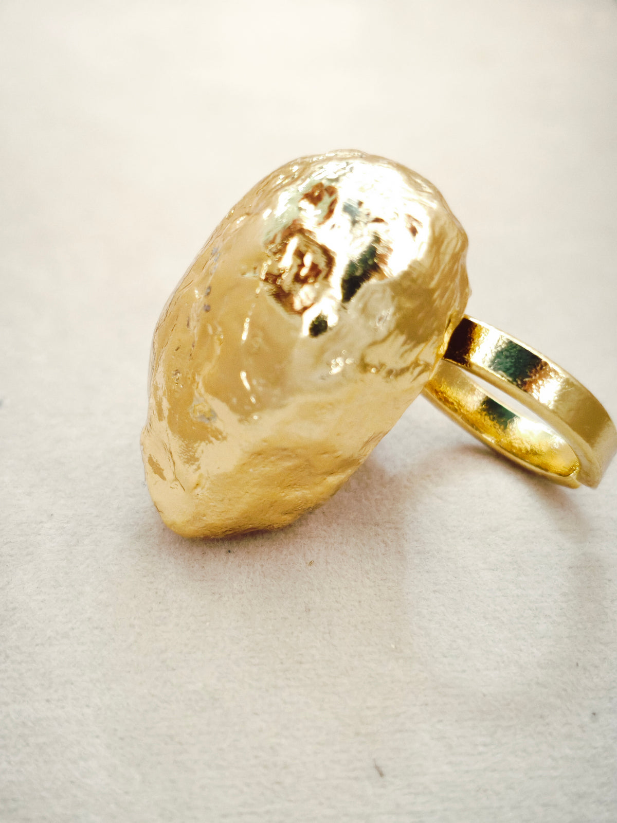 122 Anillo Corazón De Relieve Grande