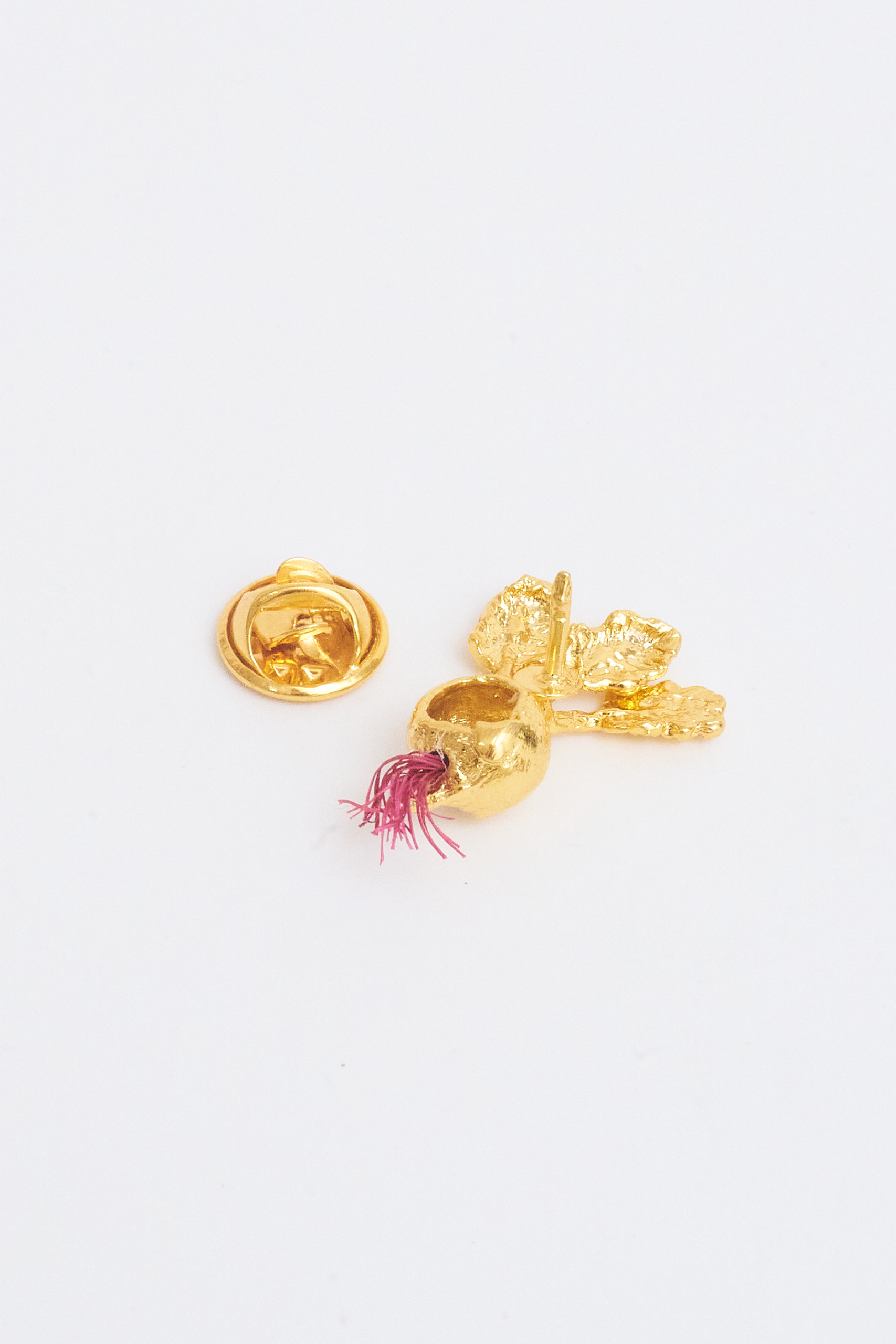 Broche De Remolacha