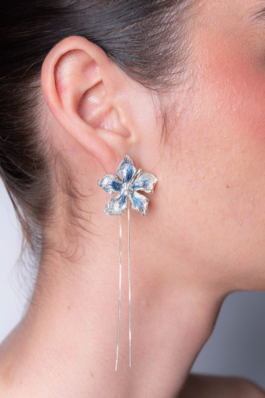 ARETES FLOR CARNIVORA