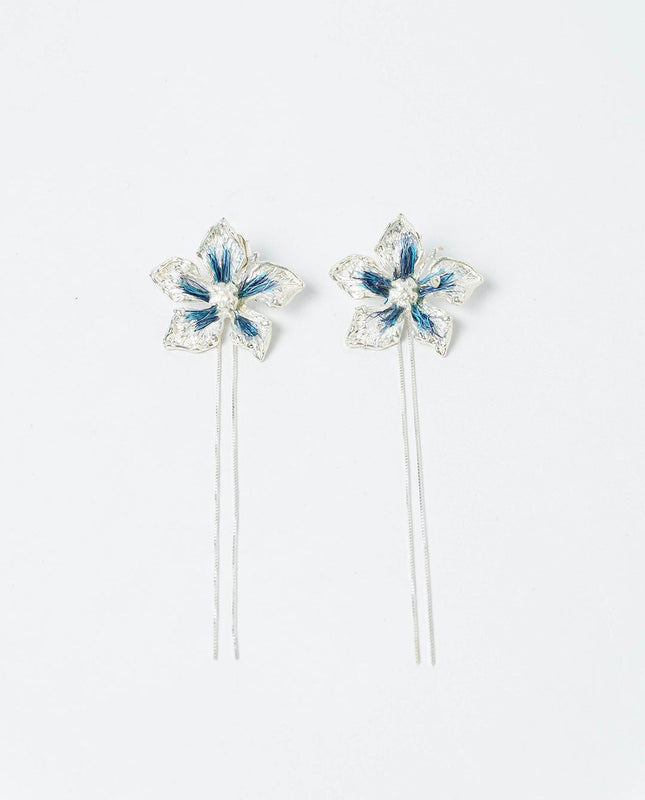 ARETES FLOR CARNIVORA