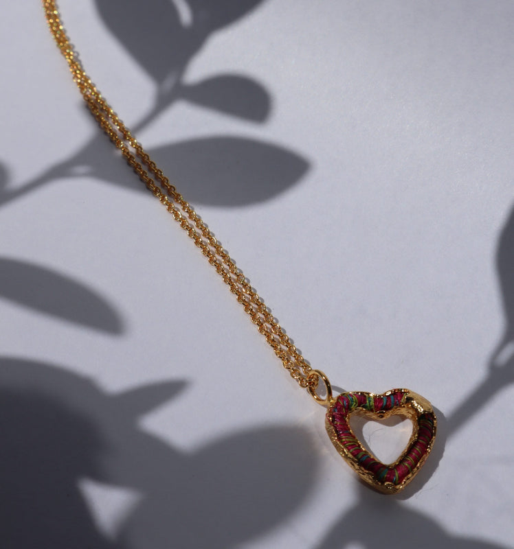 Cadena De Corazón Tejido Mediano