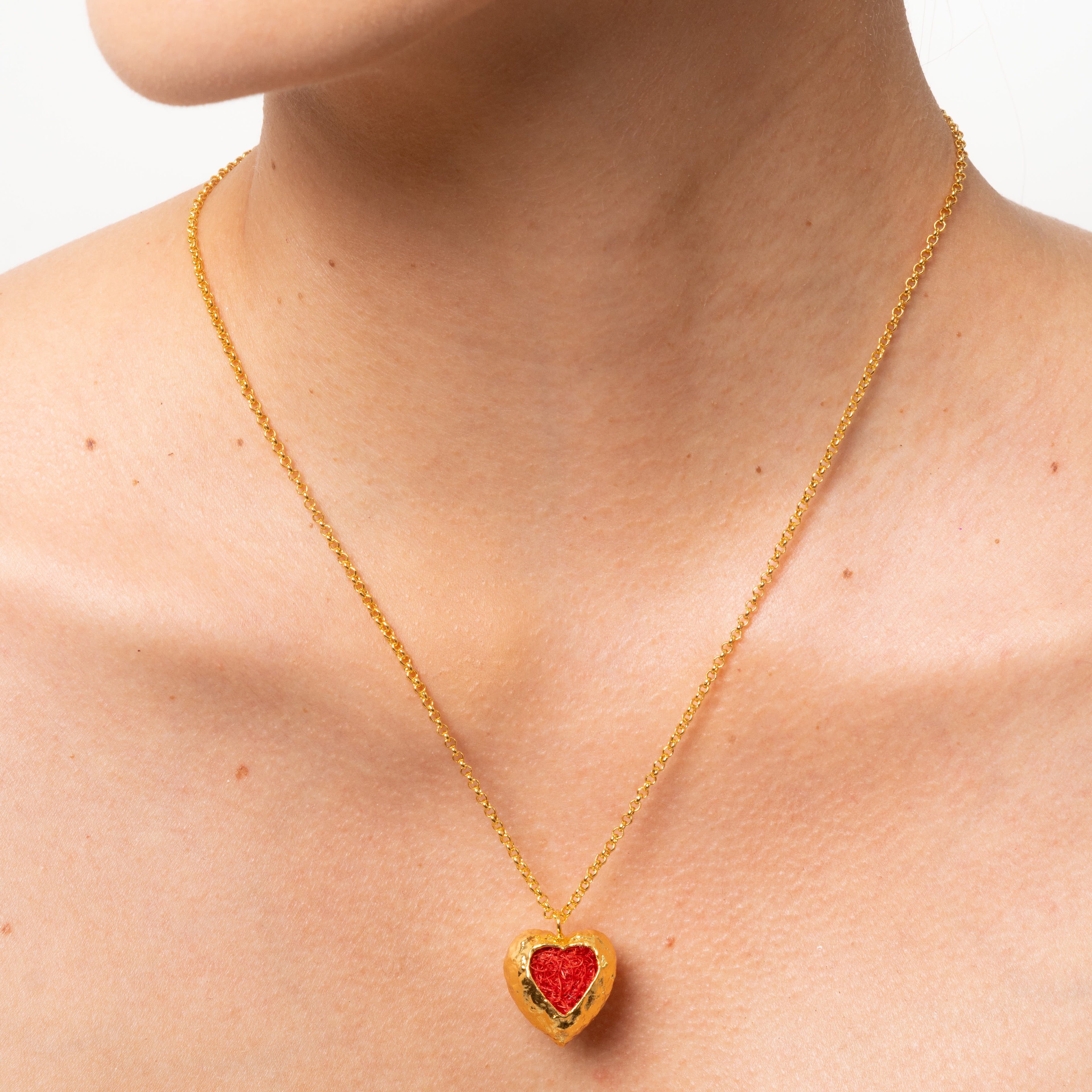 Cadena Corazón De Relieve