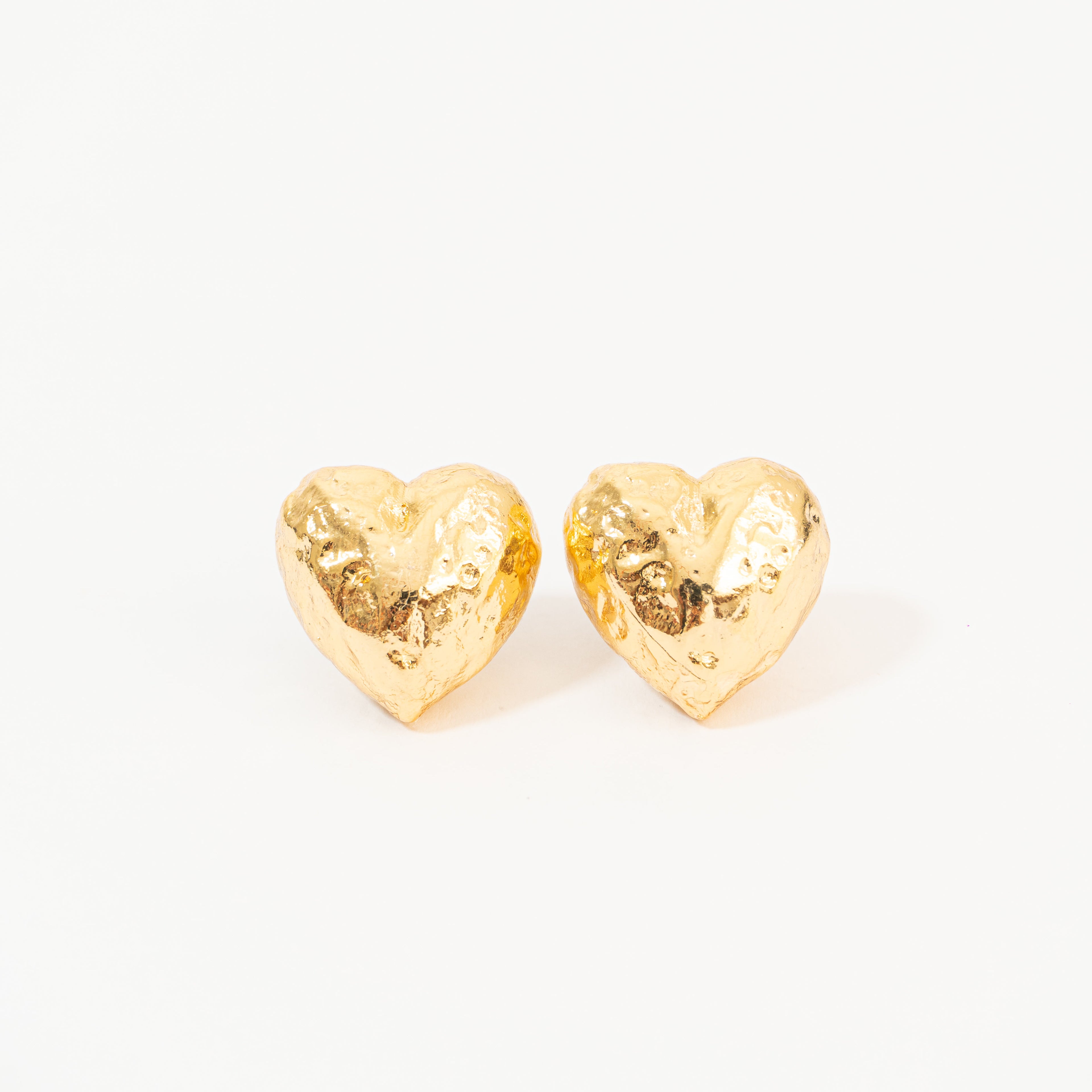 Aretes Corazón De Relieve