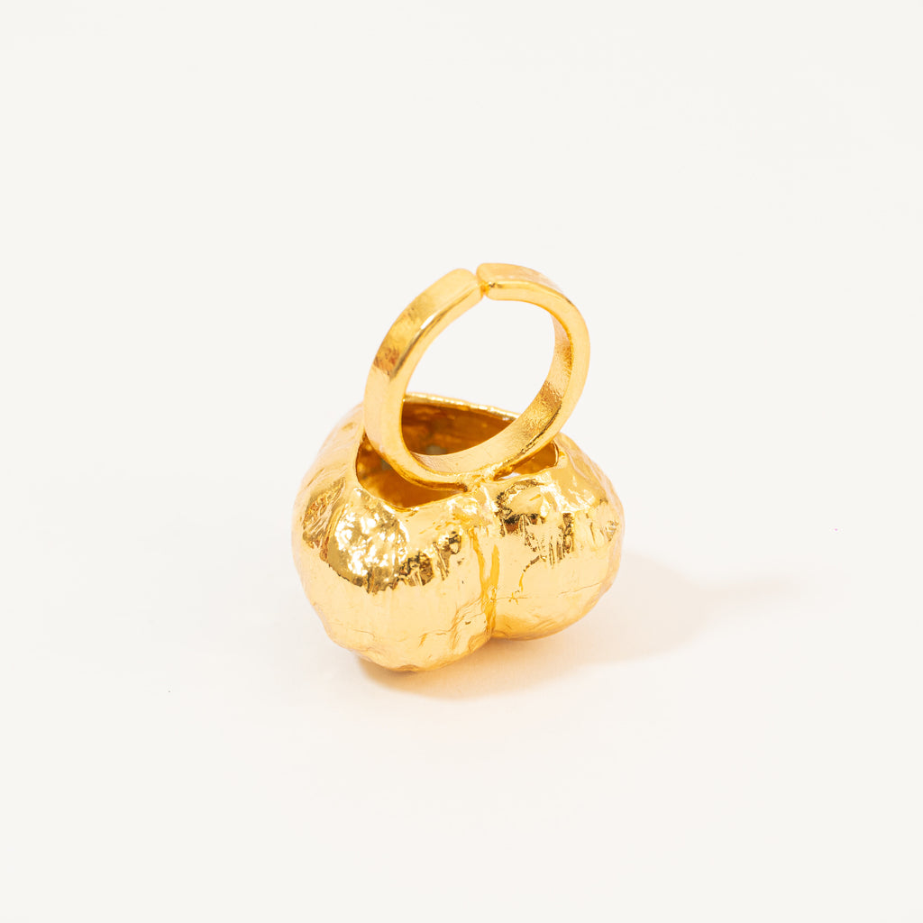 Anillo Corazón De Relieve Grande